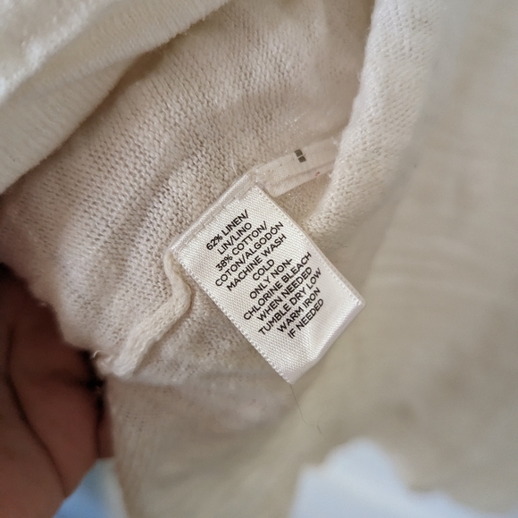 Minimalist Top Bundle Lou&Grey, Madewell, Eileen Fisher, Universal Thread Linen - Picture 5 of 15